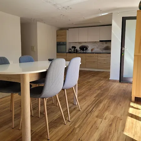 3.5-zimmer Primeli Apartament *