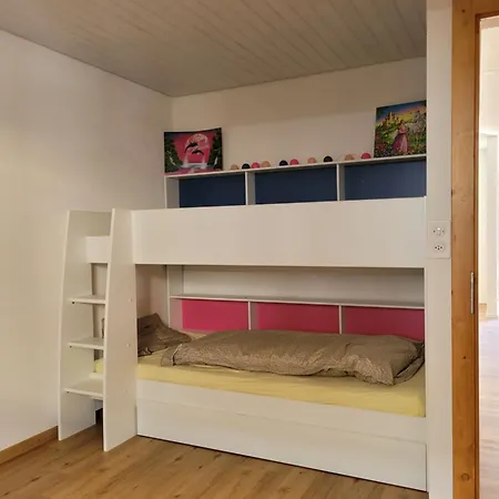 3.5-zimmer Primeli Apartment *